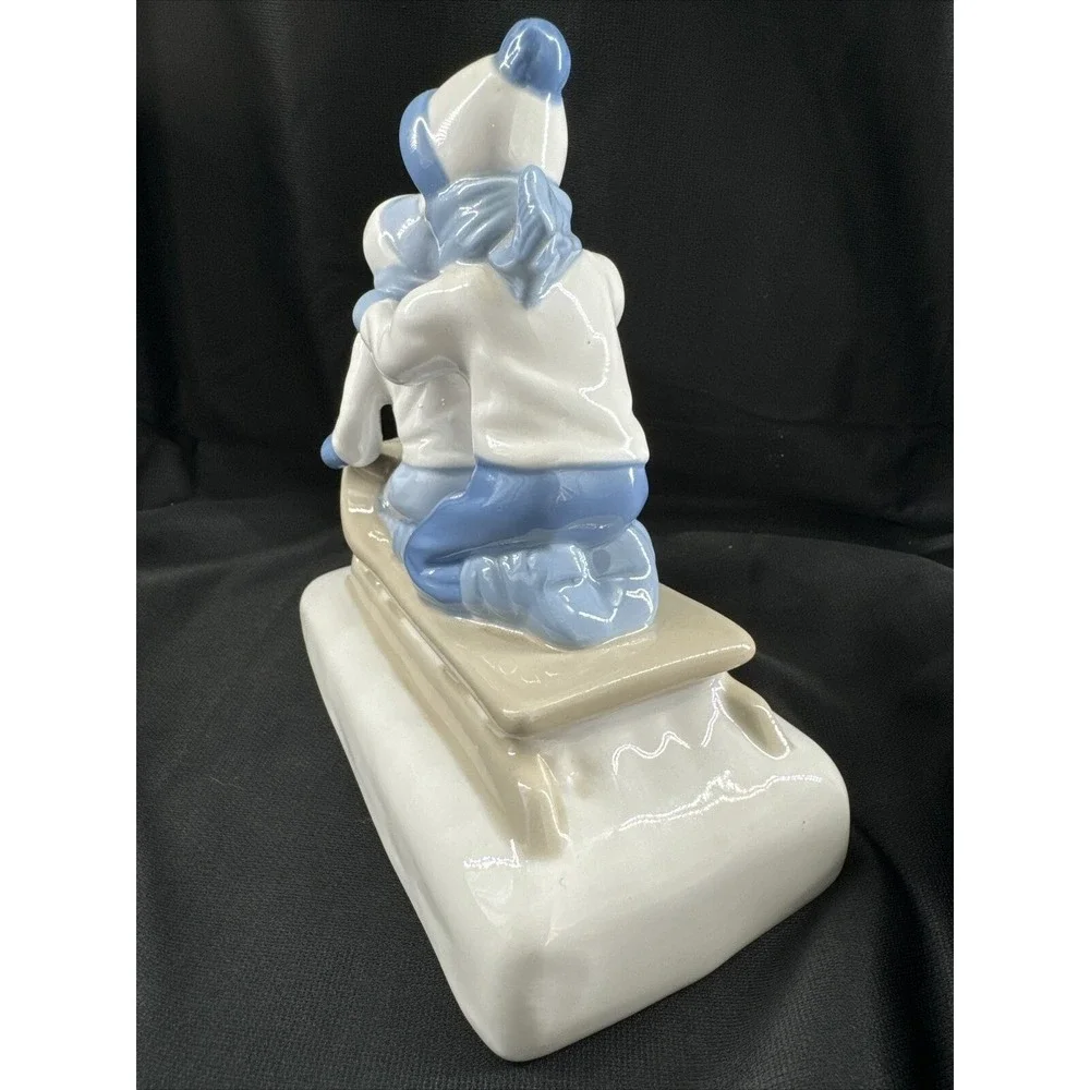 Sled Ride Paul Sebastian Porcelain Figurine 6